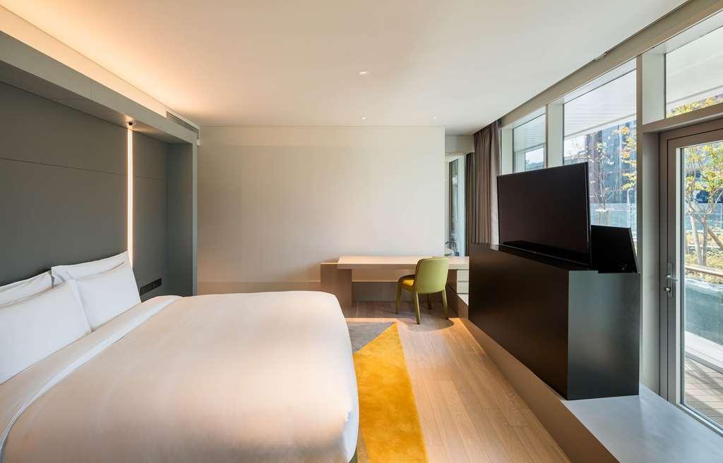 Отель Andaz Seoul Gangnam, By Hyatt Номер фото