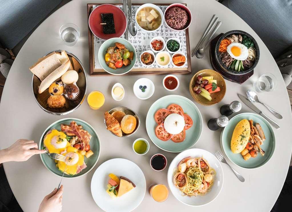 Отель Andaz Seoul Gangnam, By Hyatt Ресторан фото